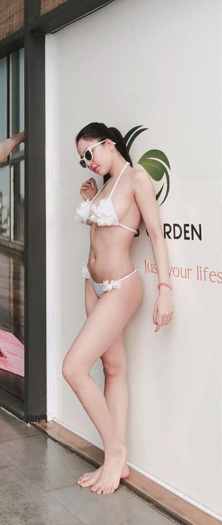 Cô dược sĩ xinh đẹp, gợi cảm là hình mẫu bạn gái lý tưởng của rất nhiều chàng trai.