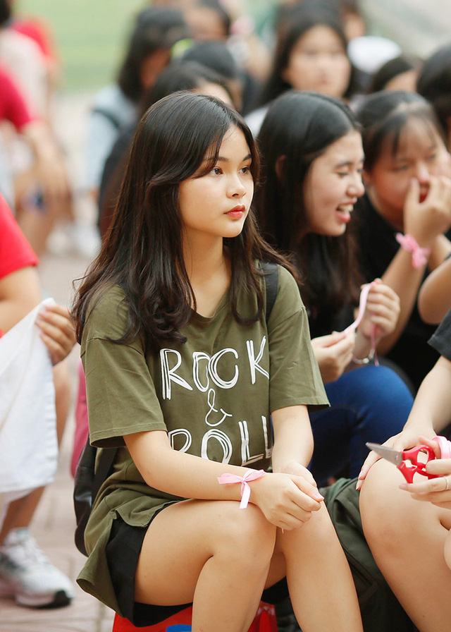 cho tới khán giả đều xinh đẹp, khoẻ khoắn
