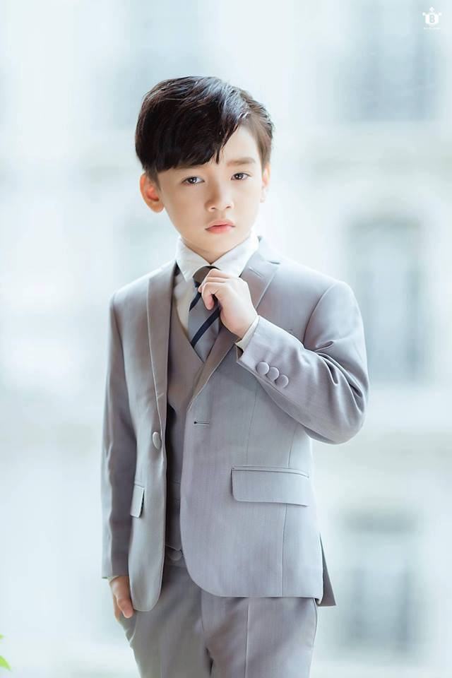 Cao Hữu Nhật - Chàng “hoàng tử quốc dân” đến từ thủ đô Hà Nội nhận được kỳ vọng sẽ tạo ấn tượng tốt tại sàn runway đình đám của ngành thời trang nước bạn.