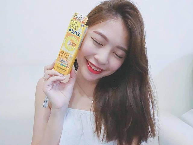 my pham nhat phai thu 1